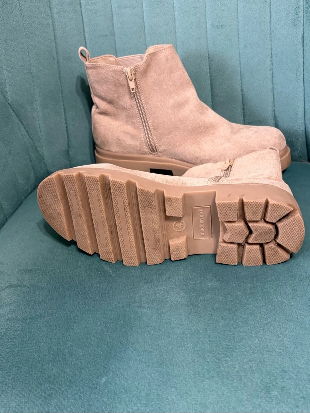 Ankle boots